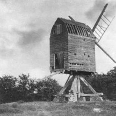 1909 Windmill